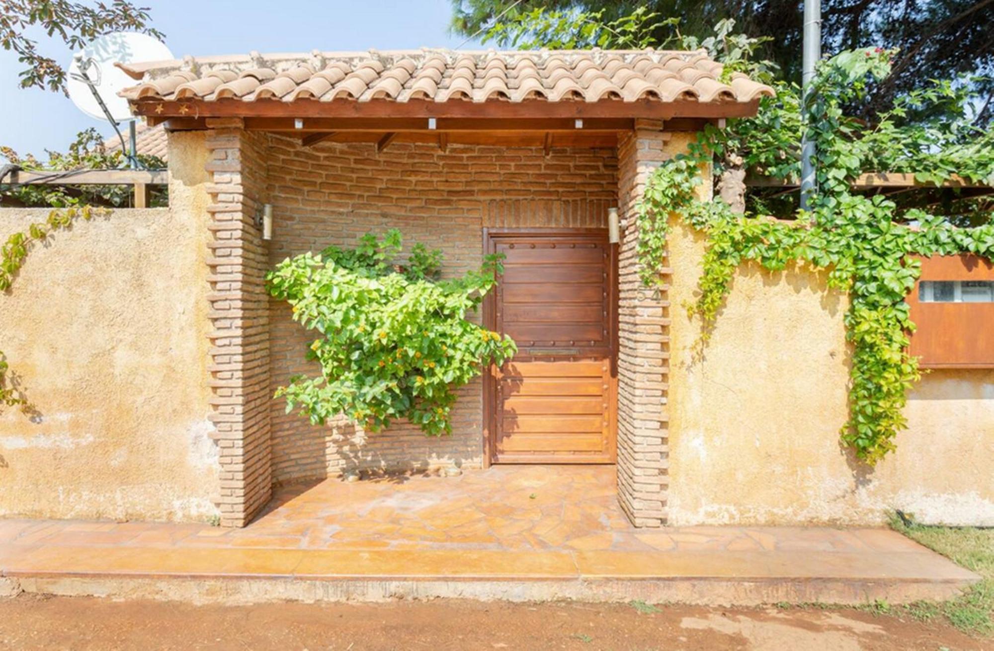Turdus Merula Retreat Néa Mákri Exterior foto
